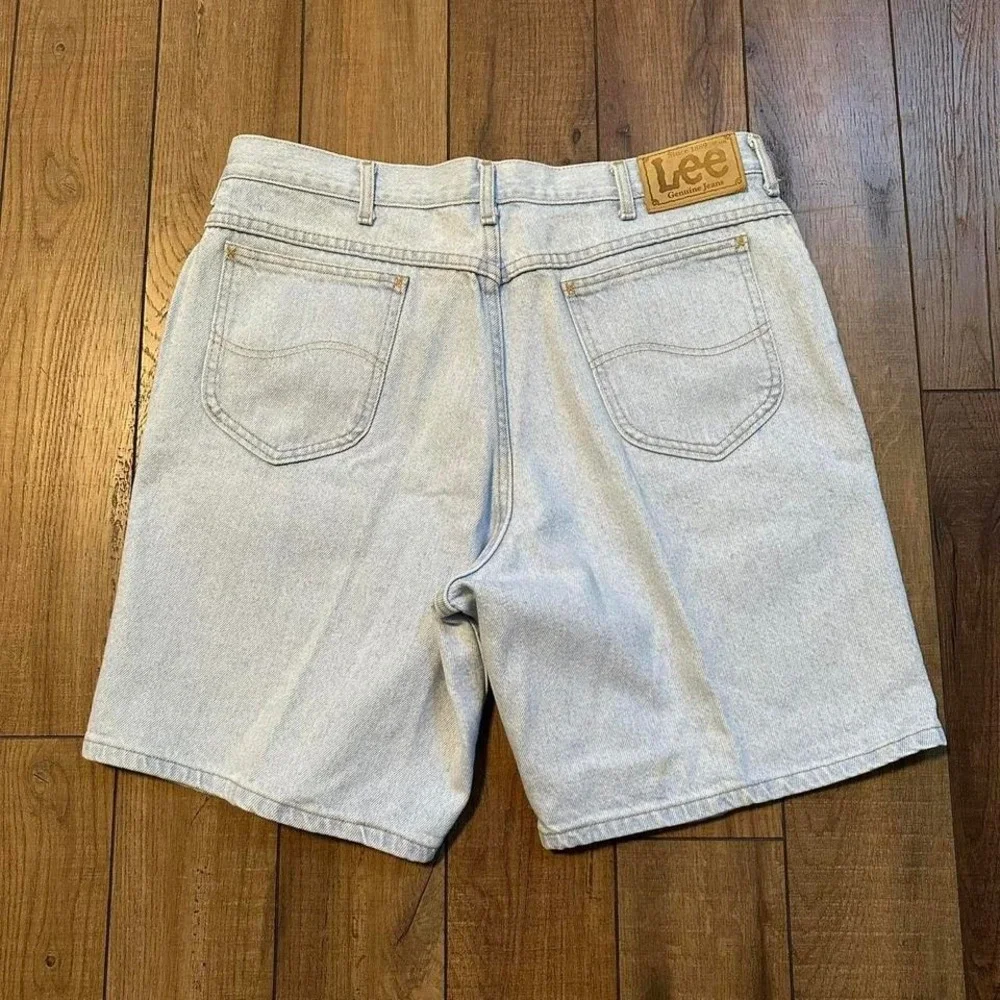 Vintage Lee Denim Jean Shorts Men's Size 38 Made‎ In USA Light Wash Jorts